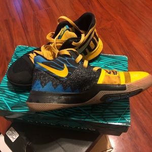 Kyrie Irving 3 Sneakers